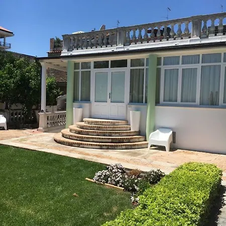 Secret Garden - & * Vasto