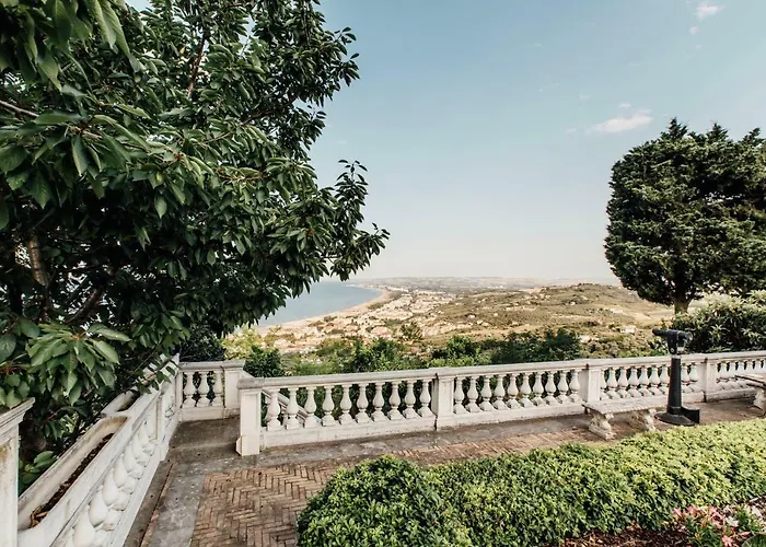 Villa Secret Garden - & *