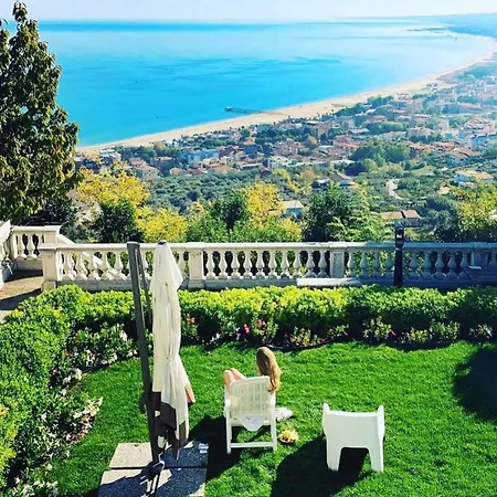 Villa Secret Garden - & Vasto