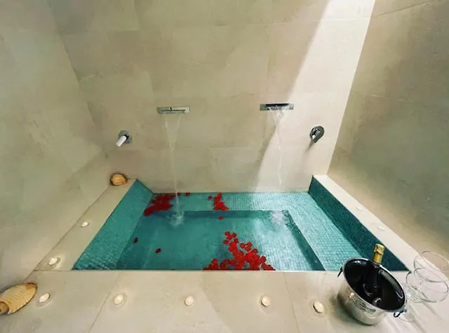 Secret Garden - & וילה